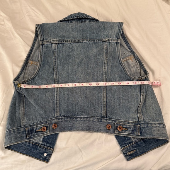Levi Denim Vest - Picture 5 of 5